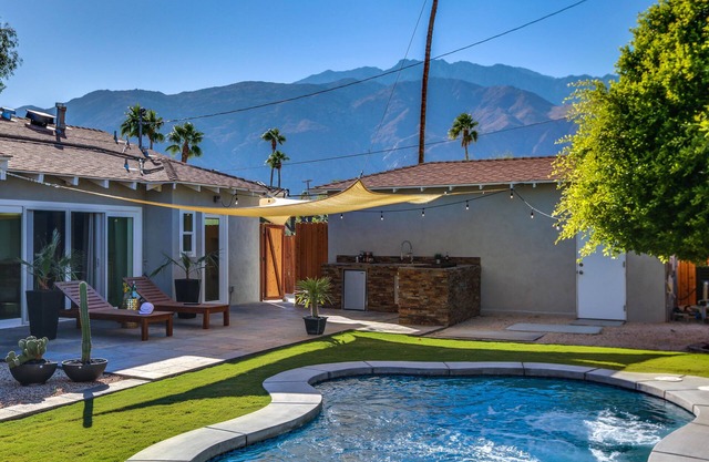 Boho Rhapsody - Brandneues Angebot! Zu Fuß in die Stadt!