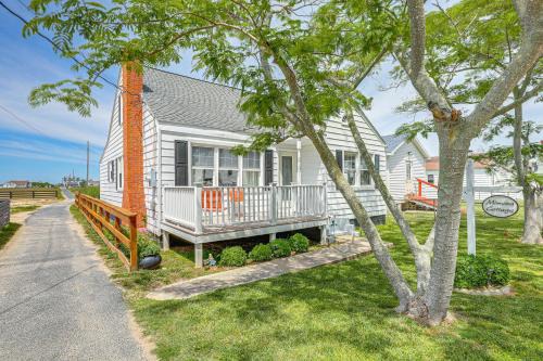 Walkable Beach Retreat on Chesapeake Bay!