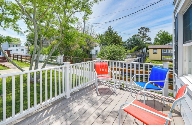 Walkable Beach Retreat on Chesapeake Bay!