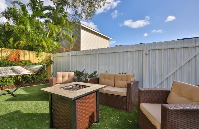 Walkable to Downtown - Casita 1