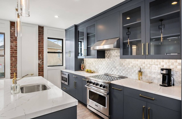 Walkable to Greenwich Ave, Brand new, Hotel Alternative