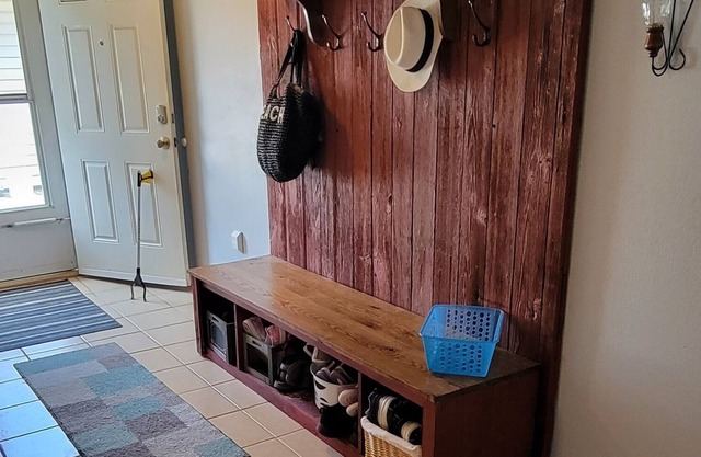 Walking distance to beach and park with privacy Fenced yard