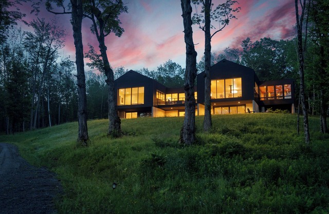 Wander Stowe Hollow sleeps 10, w/Workstations, 5 Bedrooms