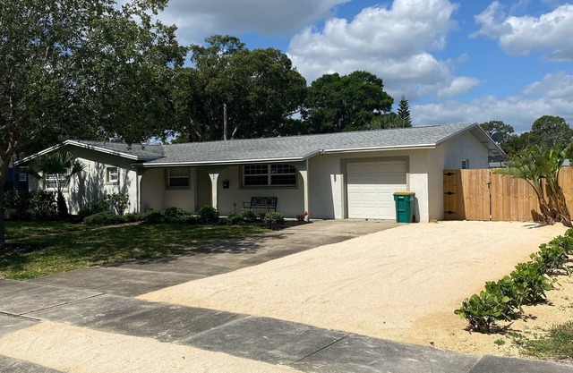 3/2 Pool Home mit Spielzimmer
