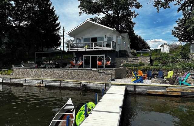 Waneta Lake House - Aufenthalt im Herzen der Finger Lakes Wine Country!