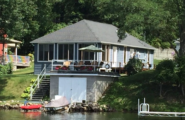 New Waneta Lake Rental Opportunity - Erste Lage am See