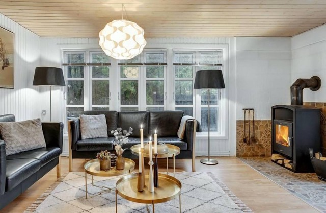 "Wanona" - 1.9km from the sea by Interhome