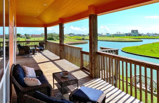 Want to Get Away? Come "Seas the Bay!"