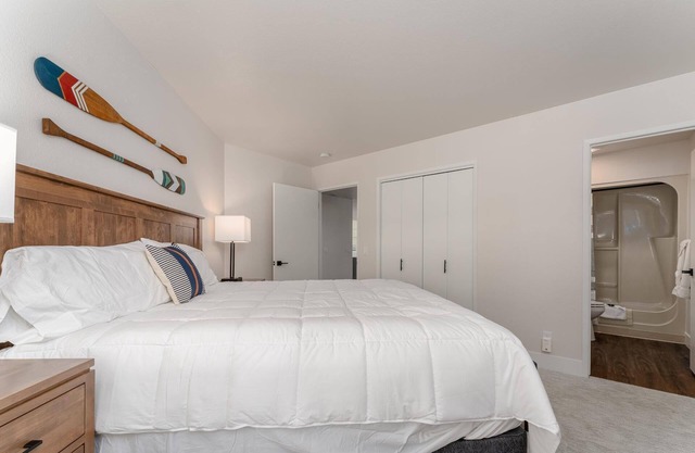 Wapato Point Condo with Resort Amenities! 2bed/2bath, ground floor, unit 623