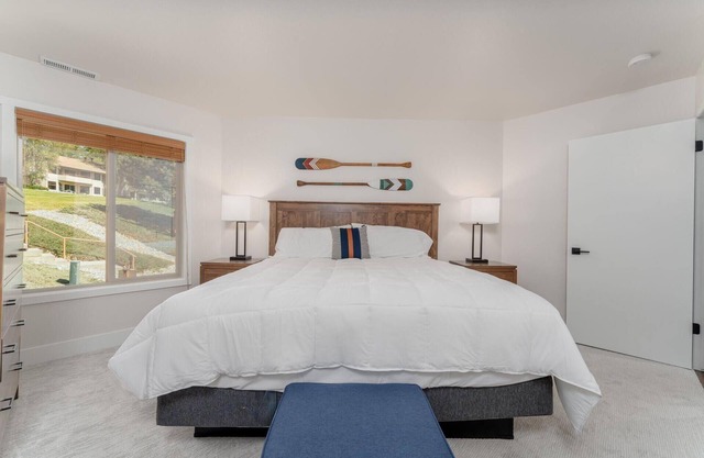 Wapato Point Condo with Resort Amenities! 2bed/2bath, 2nd floor w/washer, unit 640