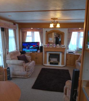 warden springs caravan park MS16 Thornhill road, Eastchurch,ME124HF
