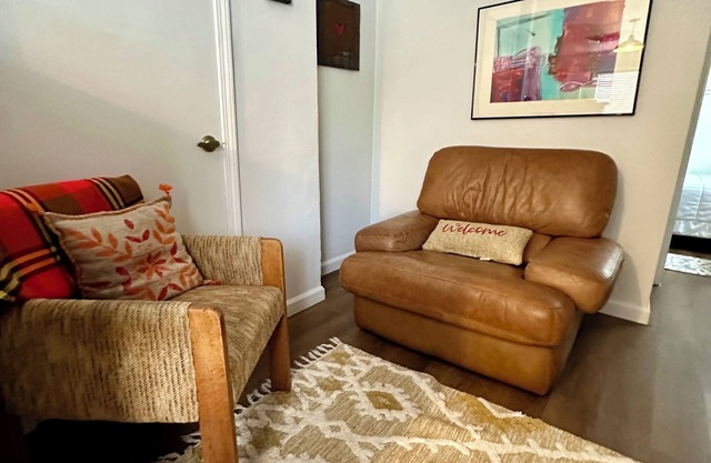 Warm 2 Bedroom Home in the Raynolds District of Downtown Albuquerque