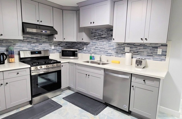 Warm & Comfy home near beach and Disney