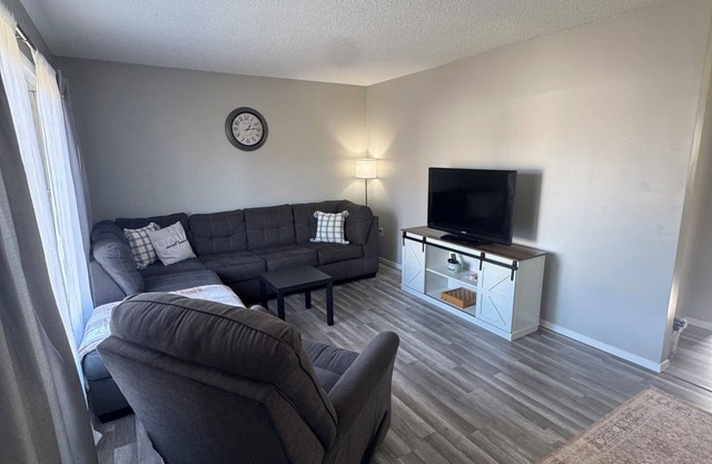 Warm comfy home near ORV & downtown calumet