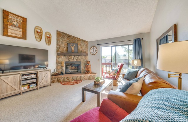 Warm Fraser Townhome w/ Community Amenities!