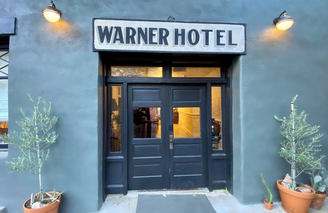 Warner Hotel