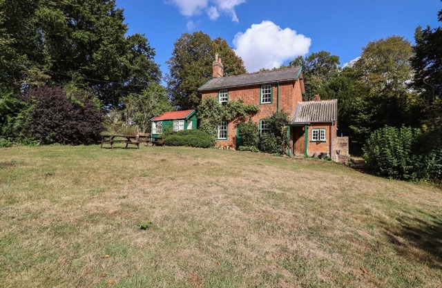 Warren Cottage