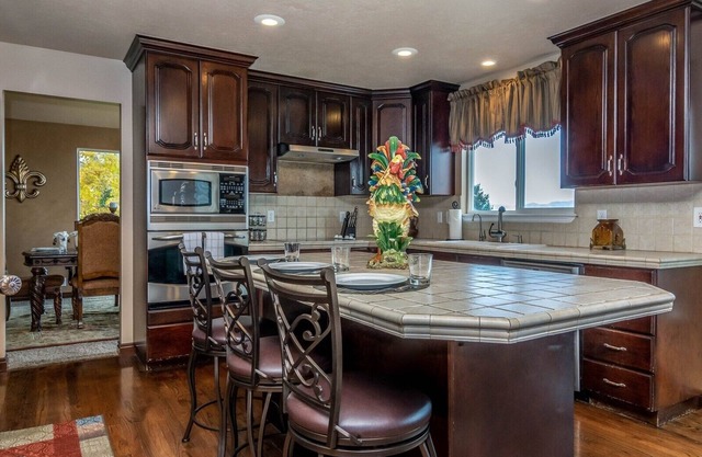 🌄Home Near Canyons mit Aussicht, Whirlpool, Heimkino, Billard