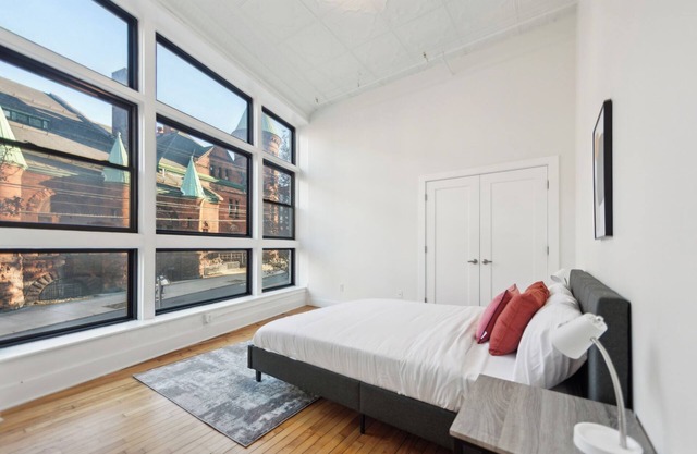 Washington Lofts 109 Spacious 1 Bedroom 1 Bath