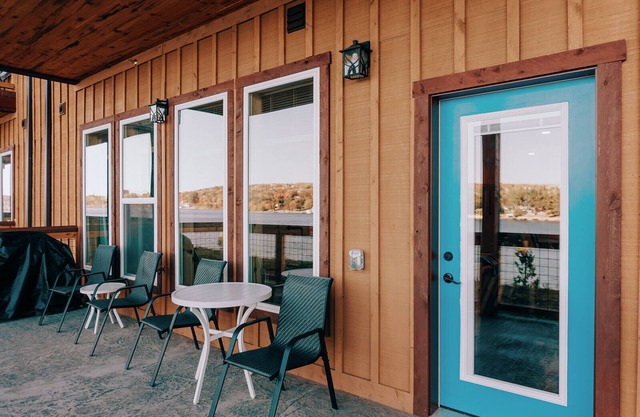 Water Edge Sauna Terrace 15A