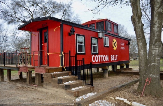 Wasserfront 1920 Vintage Cotton Belt Caboose