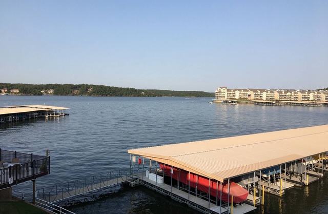 Neu gestaltete-Schöne Water Front Condo * 1 Bett / 1Bath * Schlafmöglichkeiten für 4 * No Steps Entry