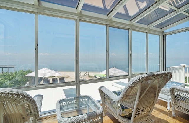Großes Luxus-Strandhaus ERSTAUNLICHE AUSSICHTEN orth Fork Hamptons WatersEdge