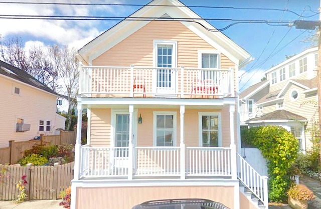 Water View, Walk to Beach, & Quiet Lush Patio