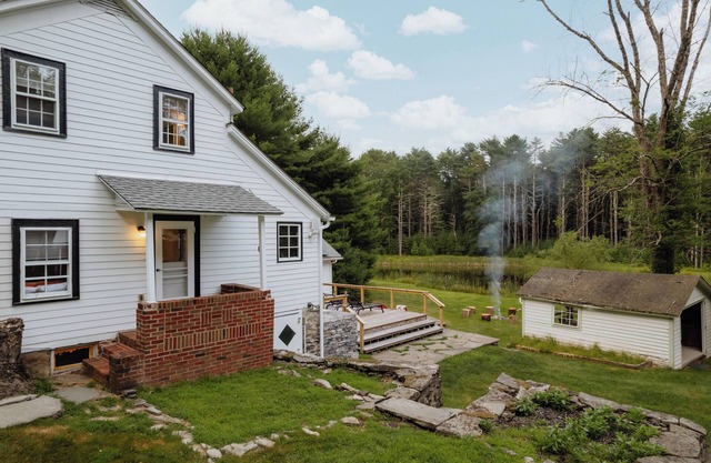 Waterfront 1900s · Hot Tub · Eldred Homestead