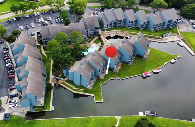 Waterfront - Wunderschön dekoriert mit 2 Schlafzimmern / 2 Bädern - für 7 Personen