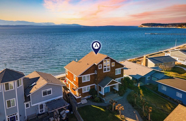 Waterfront 4BDR w/ Deck, Stunning Views, Fire Pit | Cedar Street by AvantStay