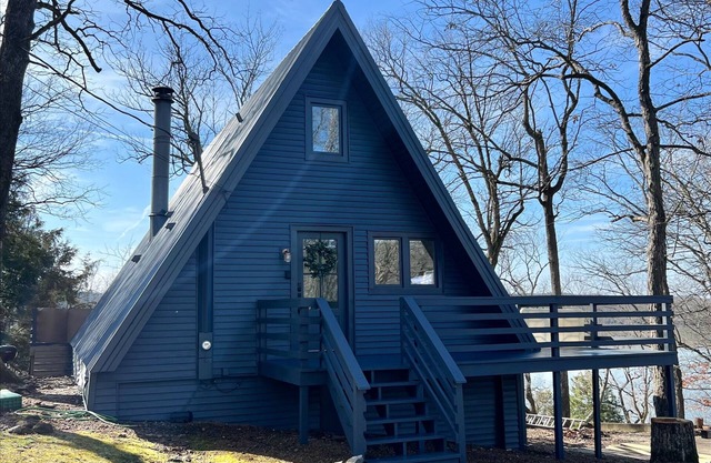 Waterfront A-Frame with Covered Dock on Beautiful Lake Barkley