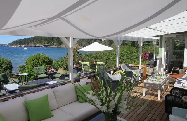 Ufergegend und Waterviews, reizendes Ferien-Häuschen im Vesuv