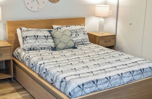 Waterfront at Grand Glaize Dock Hot Tub