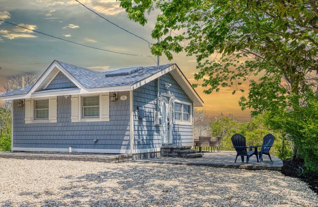 BEACH COTTAGE BUNGELOW