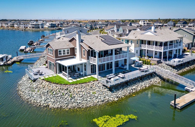 Waterfront Bethel Island Villa w/ Resort Amenities