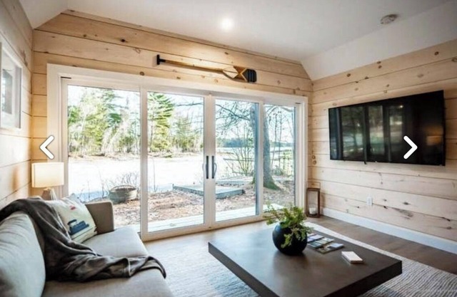 NEW Year Round Luxury Modern Camp direkt am Sebago See!