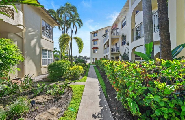 Waterfront Bliss – Stylish 1BR Condo w/Pool