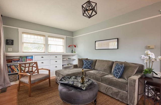 Boutique Bungalow 2 von Waterfront, zu Fuß zur Vallejo Fähre nach SF und Winetrain