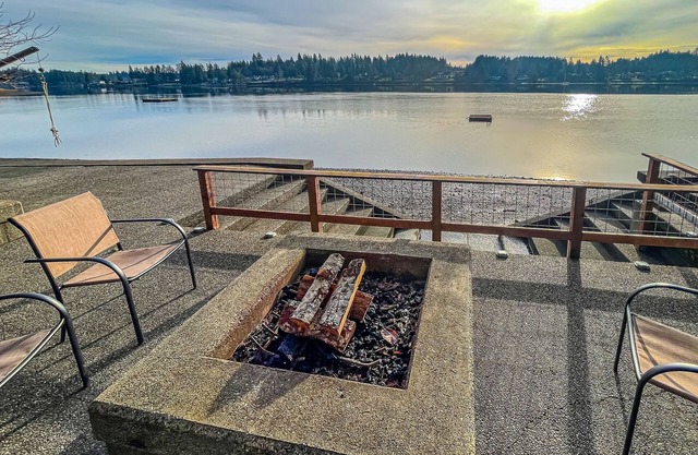 waterfront cabin on two acres with private beach, hot tub, kayaks & deck