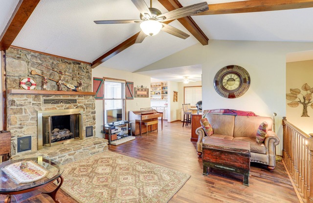 Waterfront Cherokee Village Home w/ Private Dock!