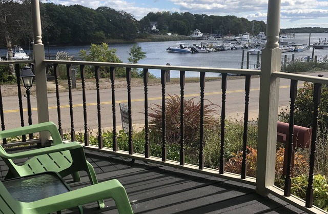 Ufergegend-Kolonial in Stonington, CT