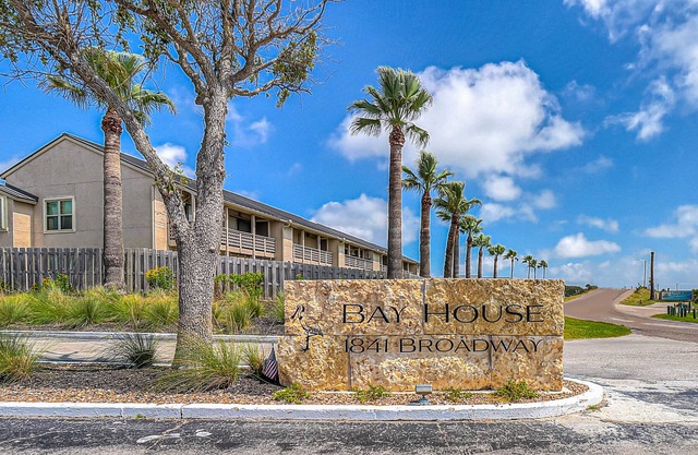 Waterfront condo in Bay House community with pools and dock