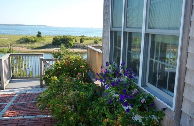 Waterfront Condo With Direct Beach Access On Lewis Bay (2330)