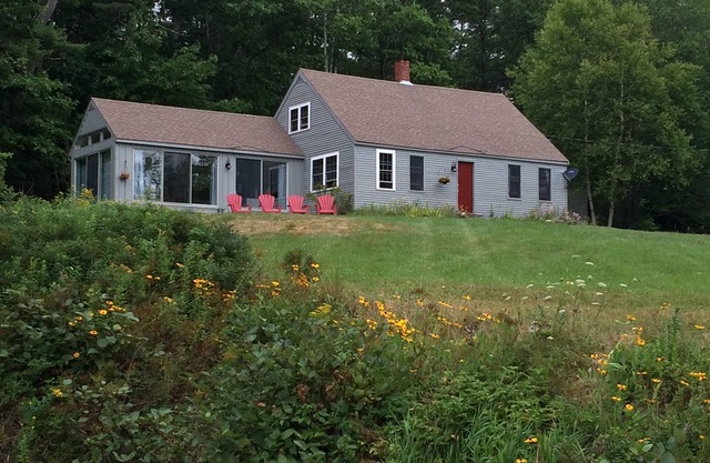 WASSERFRONT COTTAGE auf 53 Hektar großen privaten Haushalt, haustierfreundlich