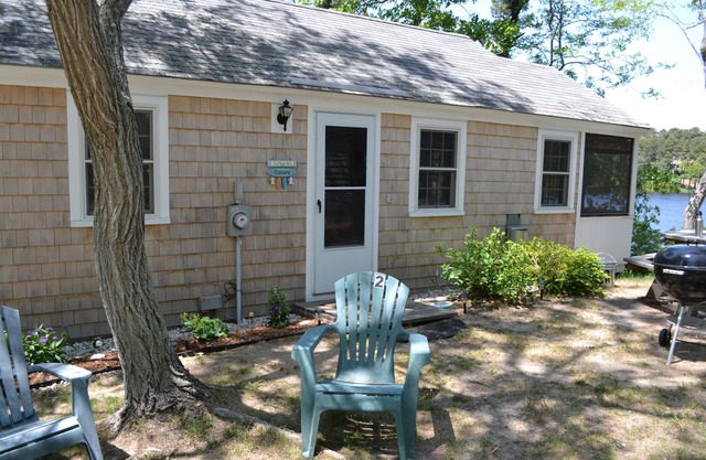 Waterfront Cottage On Ministers Pond W / privater Strand, Dock, Ruderboote