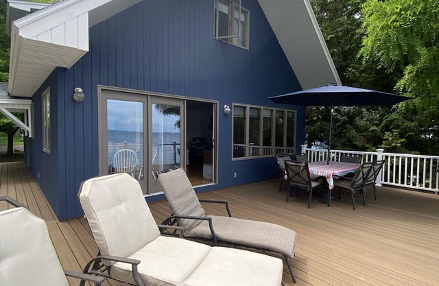 Waterfront Cottage am schönen Whites Bay