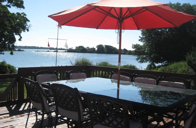 Waterfront Cottage mit schöner Aussicht! Bringen Sie Ihre Kajak!
