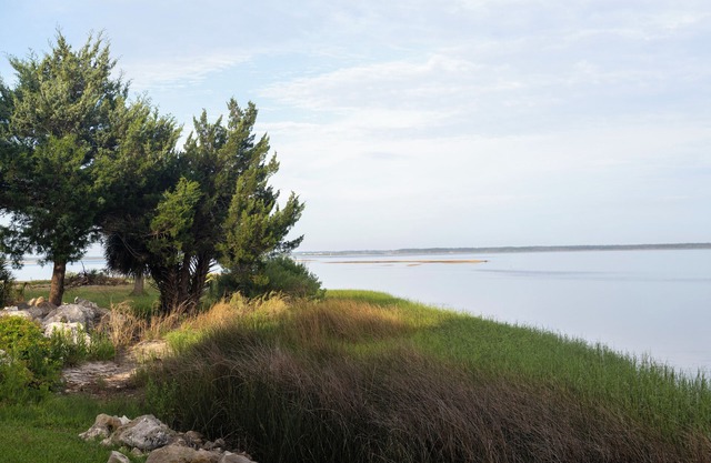 Waterfront Escape: Dock + Boat Ramp Access