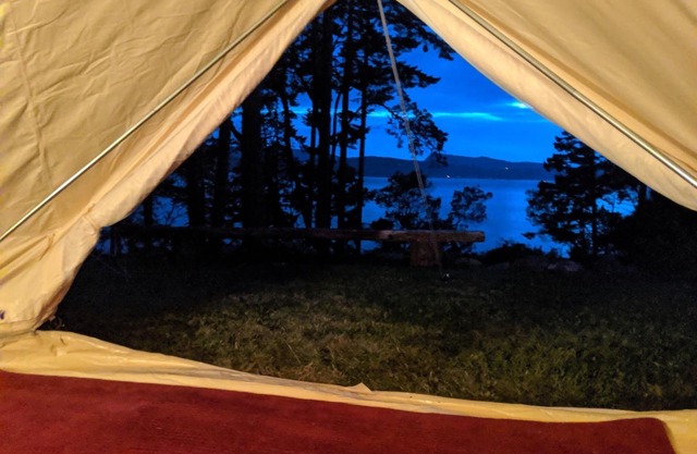 Waterfront Furnished Bell Tent on Pender Island - Rustic Charm & Serene Views
